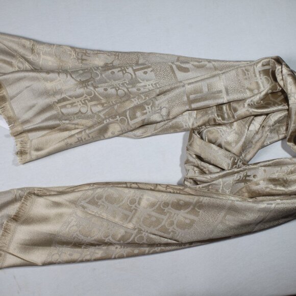Dior Stole Shawl Wrap 65% Cashmere 35% Silk Light Golden Used - Picture 9 of 11